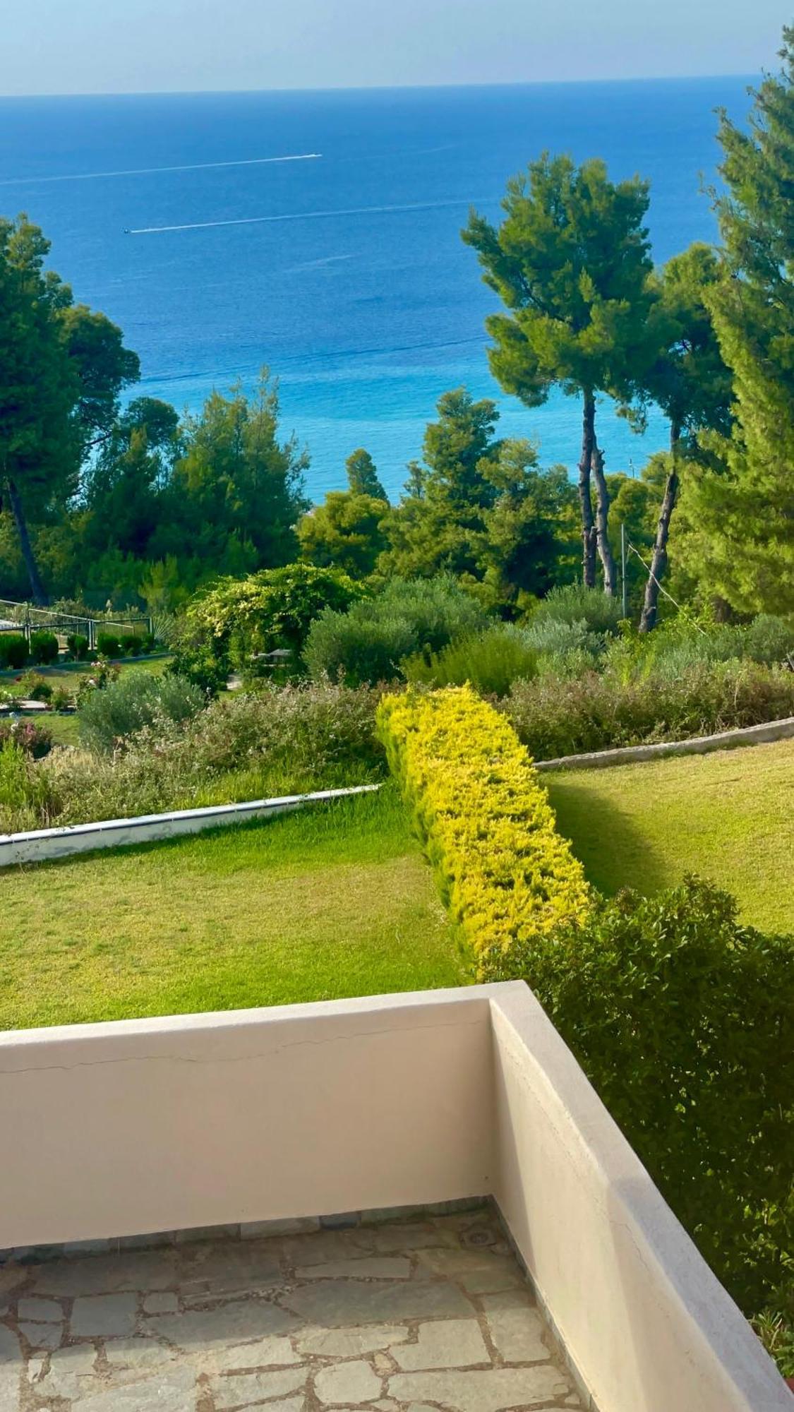 Summer House With Amazing View Possidi Luaran gambar